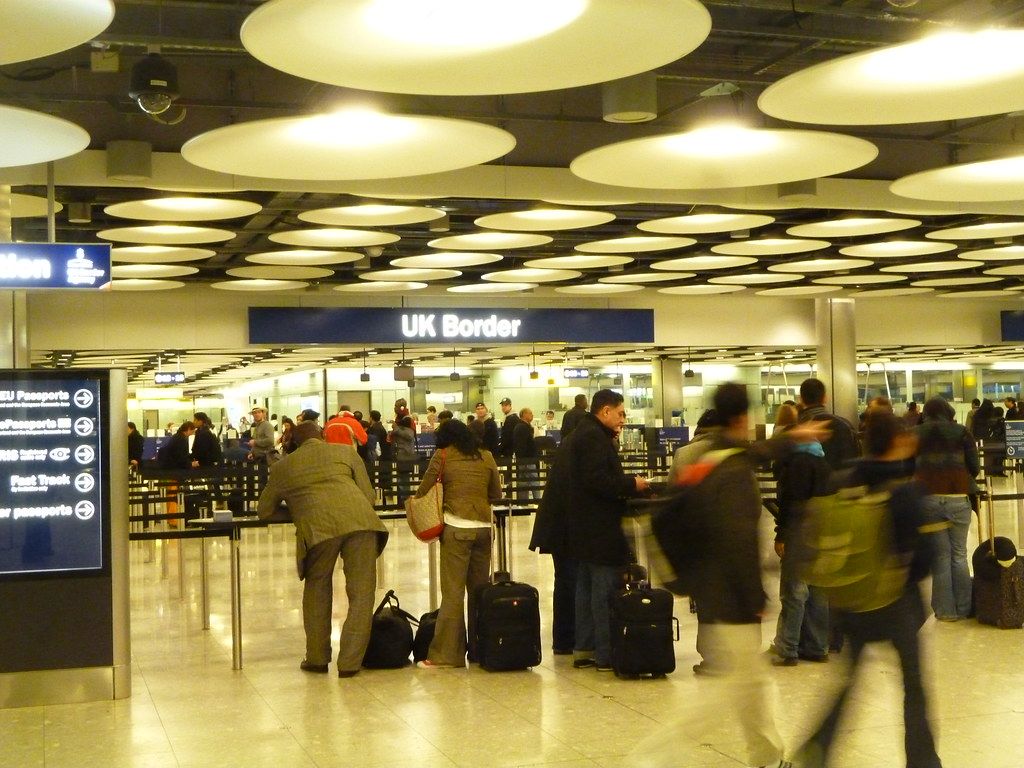 "In case you were wondering where borders are specifically, here's the UK's, Heathrow Airport. London." by jgieseking is licensed under CC BY-NC 2.0